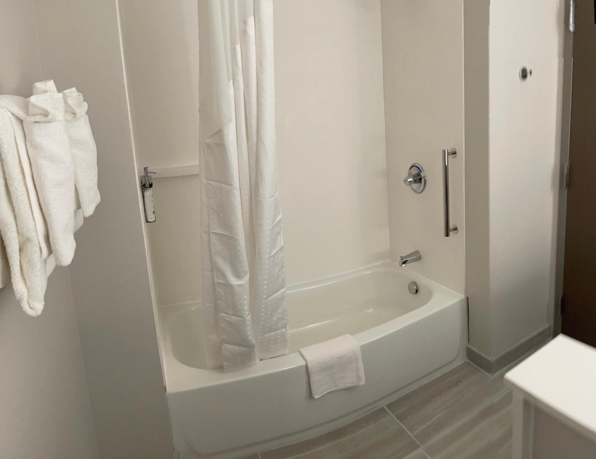 Holiday Inn Express & Suites Muskegon - Grand Haven By Ihg Kültér fotó